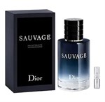 Kaufen Sie für mindestens 30 Euro und erhalten Sie dies kostenlos dazu "Dior Sauvage - Eau De Toilette - 2 ml"